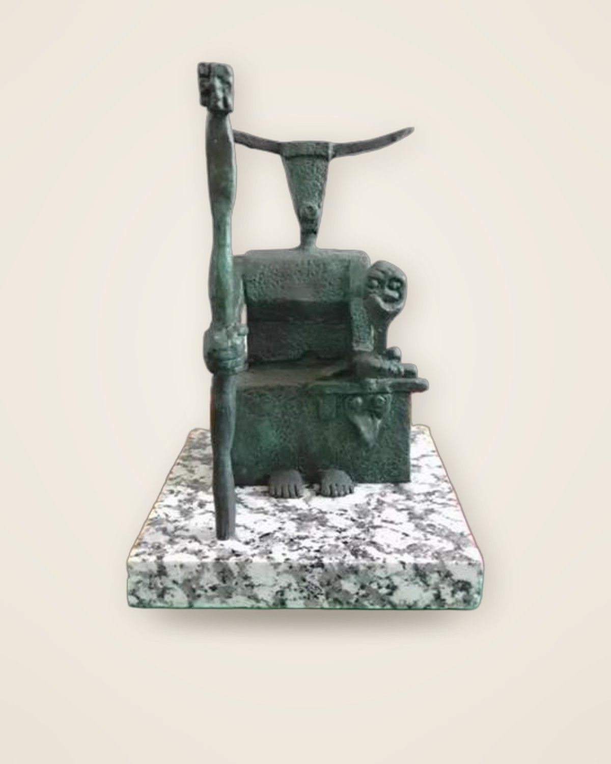 Tête II · reproducción en bronce de una obra de Max Ernst