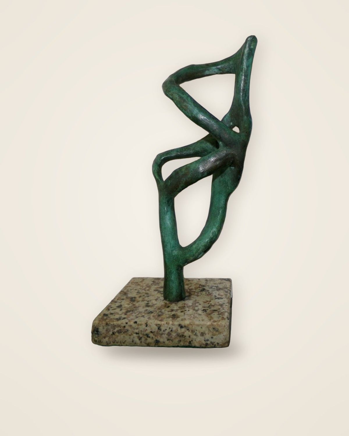 Tree · Henry Moore