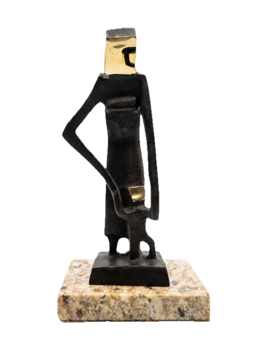 El Centinela · Bronce y latón
